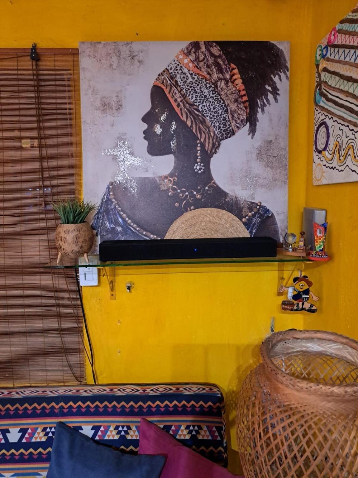 Hostel Shalom Adonai Cartagena Exteriör bild